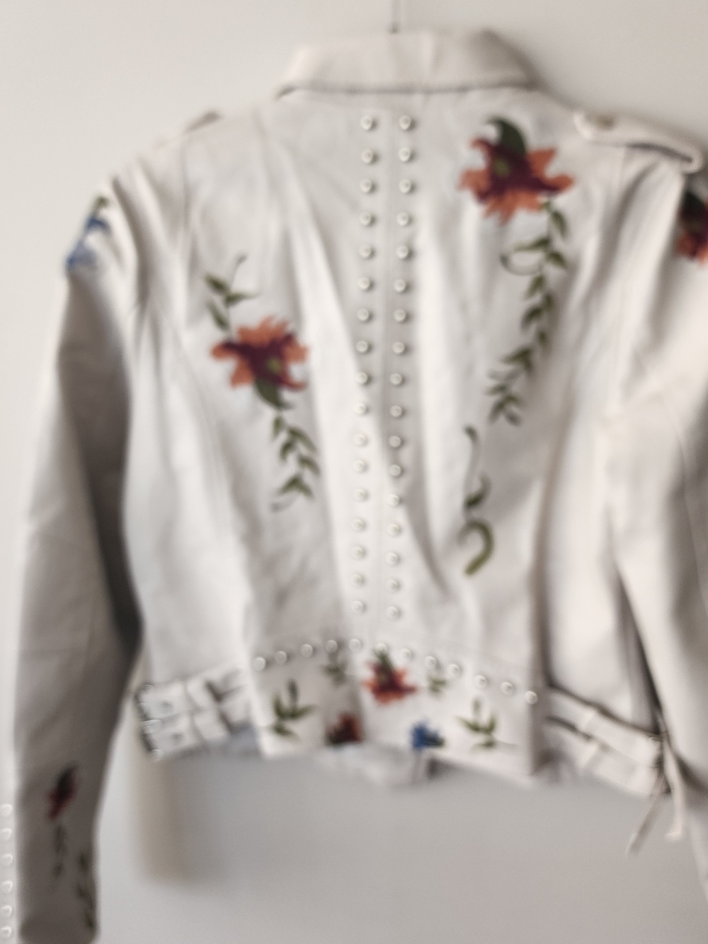 Y2K White Faux Leather Floral Embroidered Studded Moto Jacket XL - Picture 8 of 11